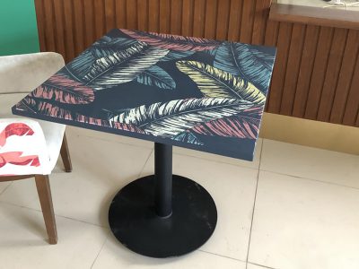 Стол со столешницей из дерева с ультрафиолетовой печатью с рисунком - Woodkiwi