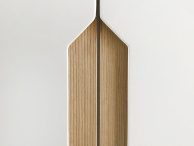 Интегрированные ручки из шпона ясеня для Шкафа в гардеробную из дерева - Woodkivi