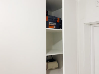Встроенный гардеробный шкаф - Woodkivi
