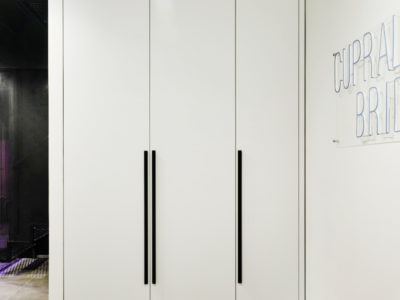 Шкаф гардеробный белый с секциями под обувь приобрести по выгодной цене - Woodkivi